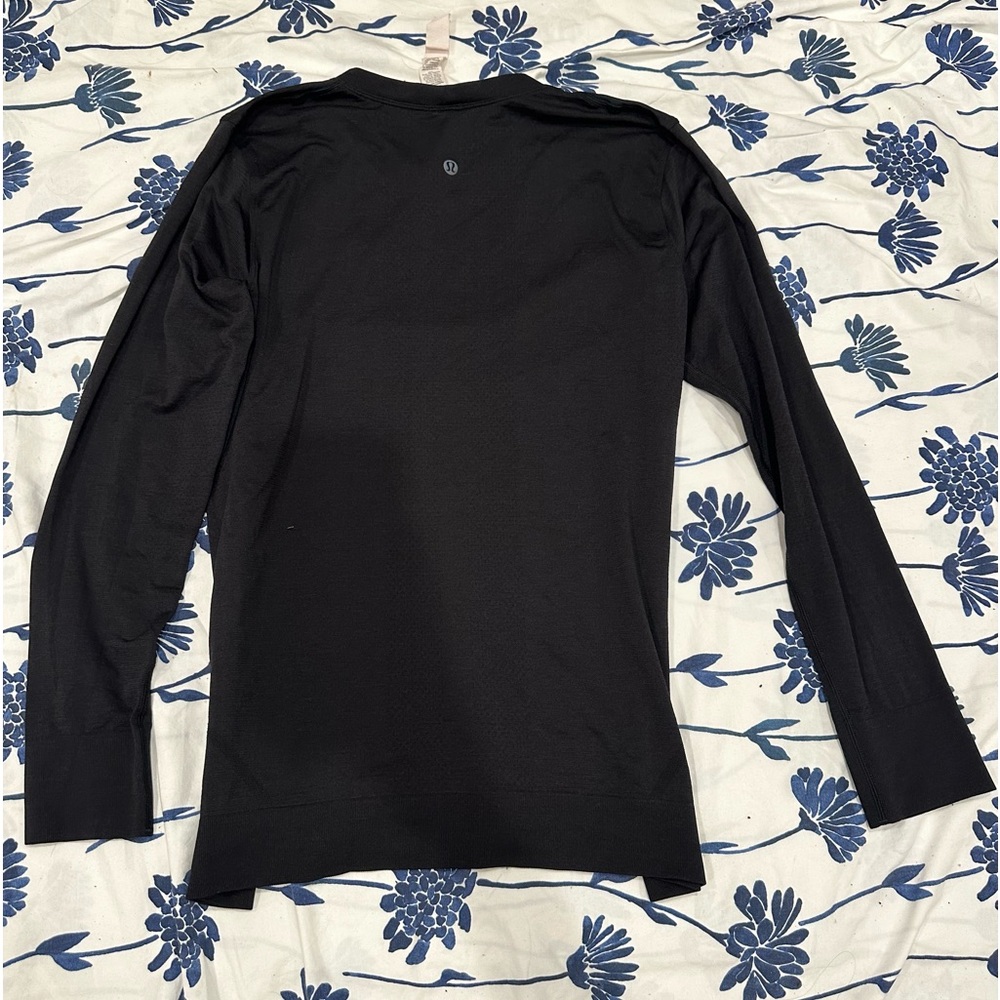 LULULEMON LONG SLEEVE